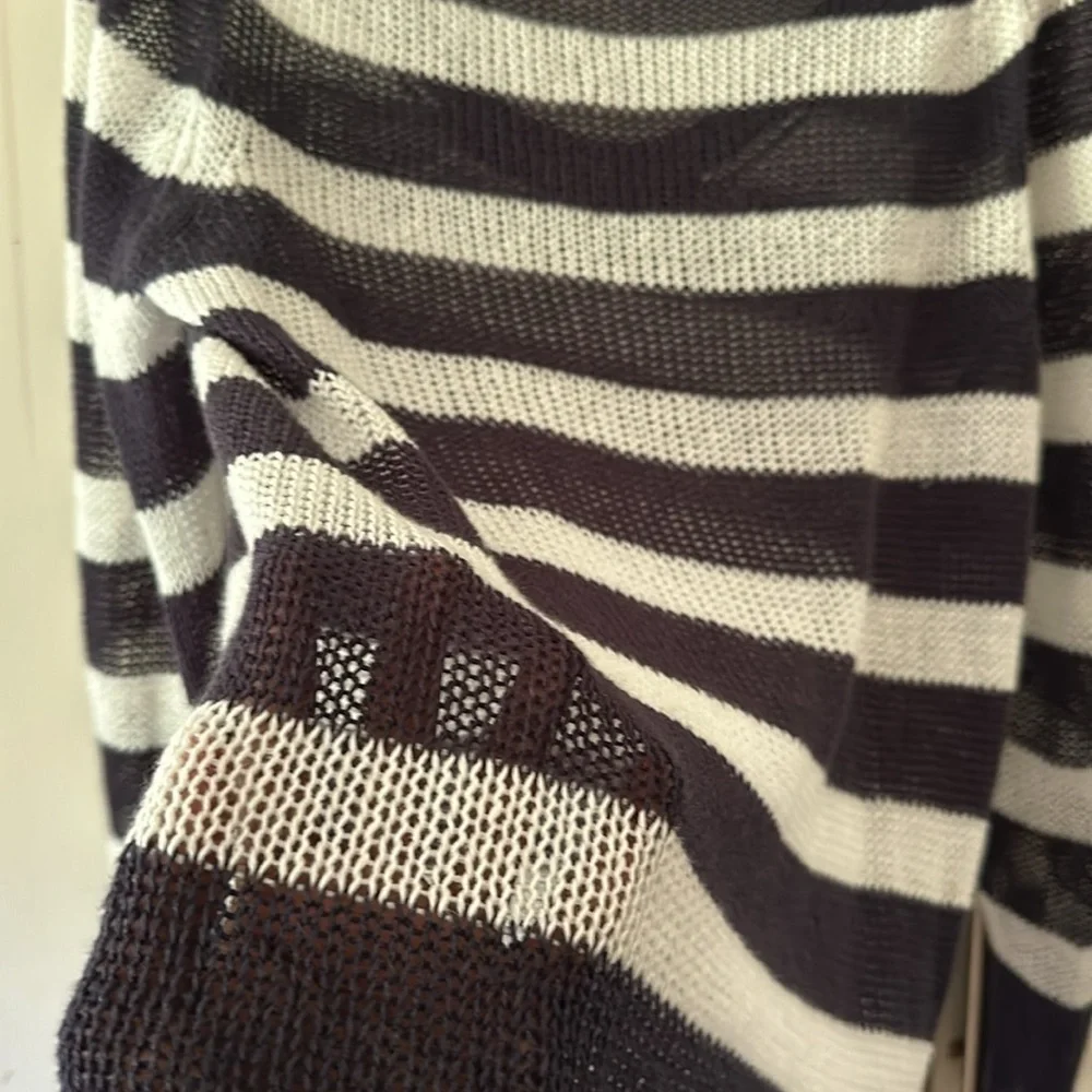 JCrew - Picture 4 of 5